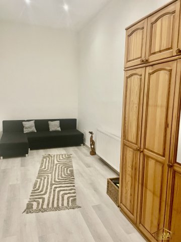 Kiadó téglalakás, albérlet, VIII. kerületben, Baross utcában