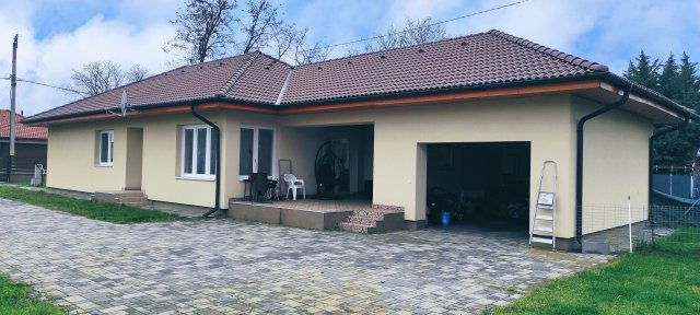 Eladó családi ház, Nyíregyházán 88.5 M Ft, 4 szobás