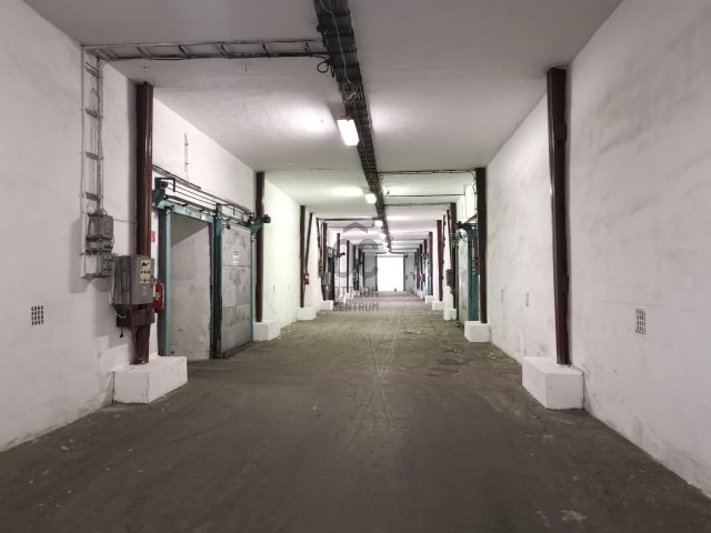 Kiadó ipari ingatlan, Lakitelken 5340 E Ft / hó