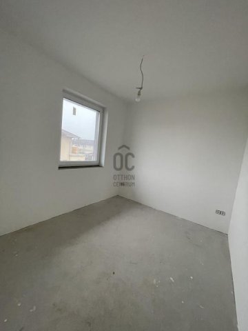 Eladó téglalakás, Dunaharasztin 85.545 M Ft, 3 szobás