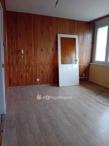 Eladó nyaraló, Hajdúszoboszlón 51.9 M Ft, 3 szobás