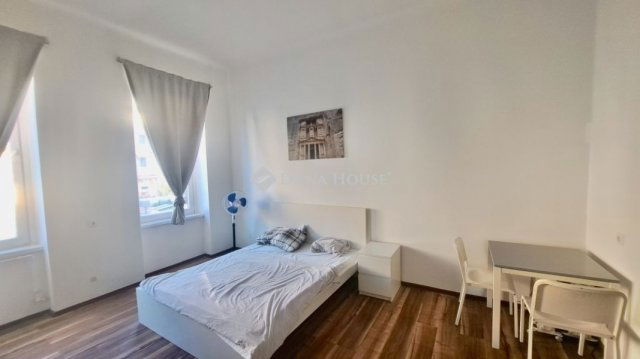 Eladó téglalakás, Budapesten, VII. kerületben 48.9 M Ft