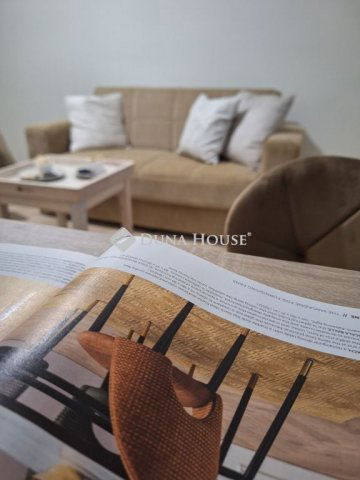 Kiadó téglalakás, albérlet, Pécsett, Alkotmány utcában