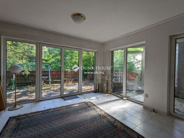 Eladó ikerház, Pilisszentkereszten 89.5 M Ft, 8 szobás