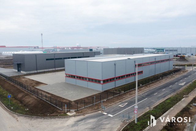 Kiadó ipari ingatlan, Debrecenben 5850 E Ft / hó