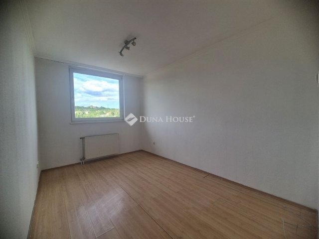 Eladó téglalakás, Budapesten, III. kerületben 89 M Ft, 2 szobás