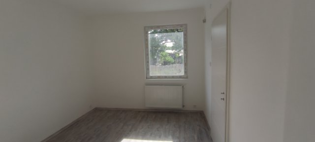 Eladó téglalakás, Szigethalmon 46 M Ft, 2 szobás