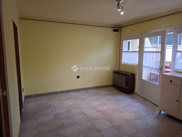 Eladó családi ház, Gárdonyban 49 M Ft, 3 szobás