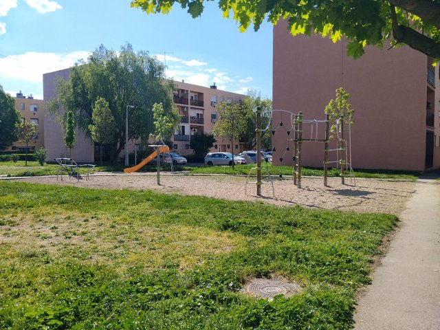 Eladó téglalakás, Hatvanban 24.9 M Ft, 2 szobás