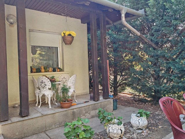 Eladó családi ház, Szolnokon 54.9 M Ft, 3 szobás