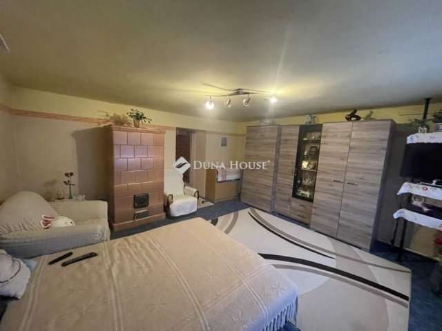 Eladó családi ház, Nagykőrösön 33.5 M Ft, 3 szobás