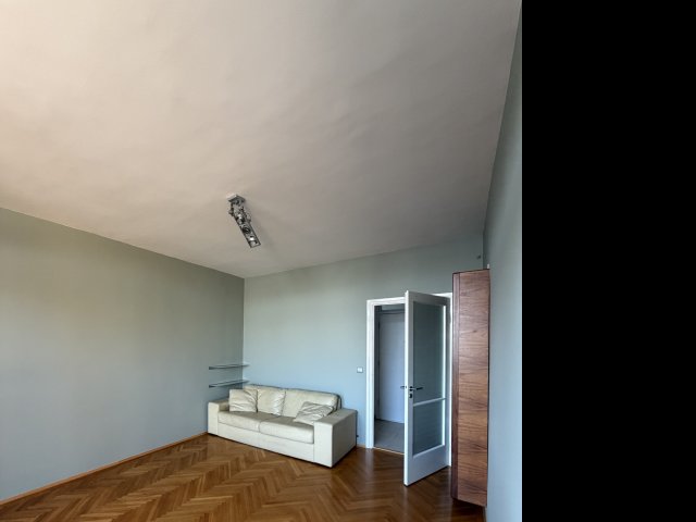 Kiadó téglalakás, albérlet, Budapesten, III. kerületben