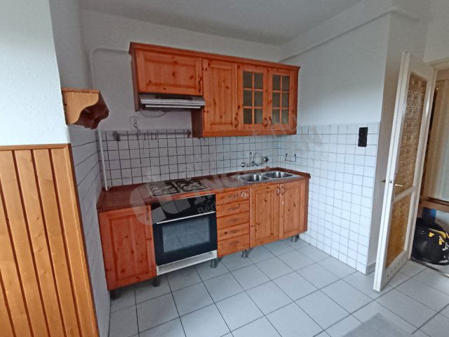 Kiadó téglalakás, albérlet, XI. kerületben, Barackfa utcában