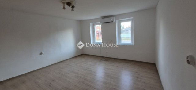 Eladó családi ház, Mindszenten 17.9 M Ft, 3 szobás