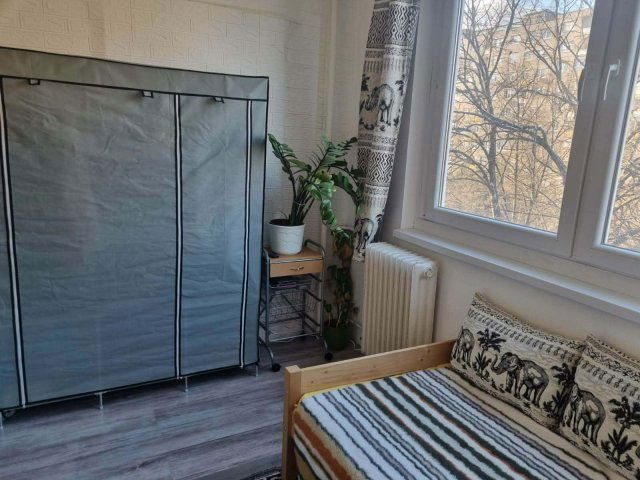 Eladó panellakás, Tatabányán 30.4 M Ft, 1+1 szobás