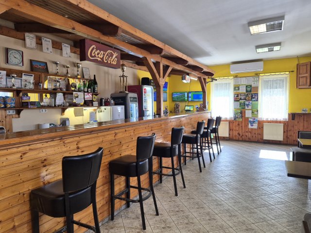 Eladó családi ház, Újhartyánon 180 M Ft, 3 szobás