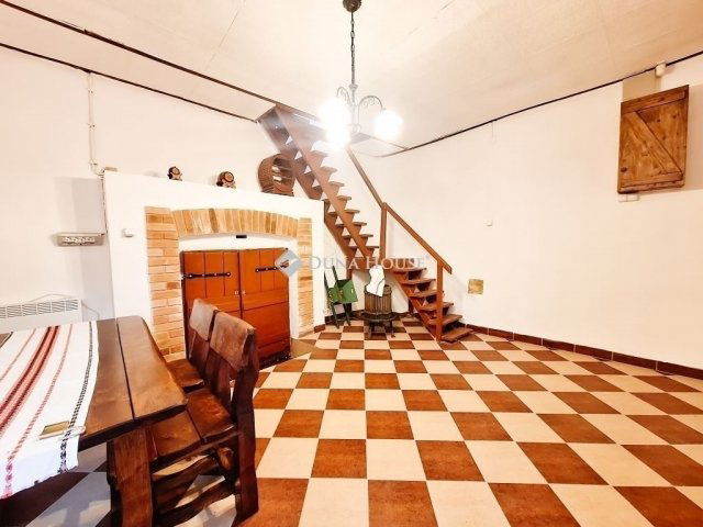 Eladó mezogazdasagi ingatlan, Monoron 9.9 M Ft