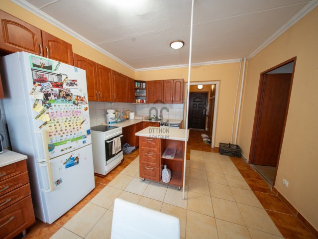 Eladó panellakás, Debrecenben, Tócóskert téren 67 M Ft