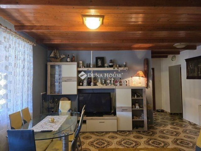Eladó családi ház, Pilisen 54.9 M Ft, 4 szobás