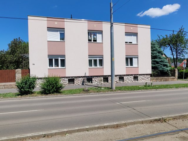 Eladó téglalakás, Miskolcon 39.9 M Ft, 3 szobás