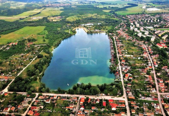 Eladó mezogazdasagi ingatlan, Esztergomban 5.5 M Ft