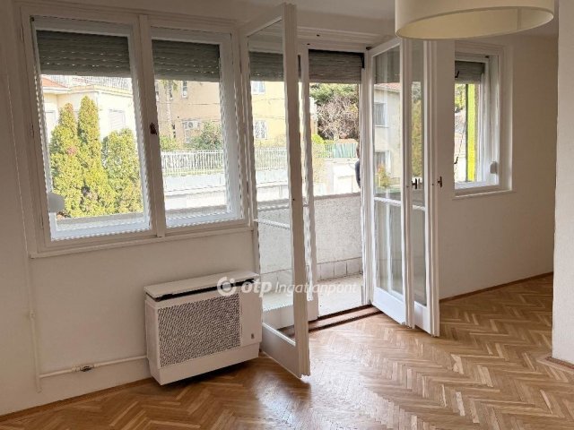 Eladó téglalakás, Budapesten, I. kerületben 84.5 M Ft, 2 szobás