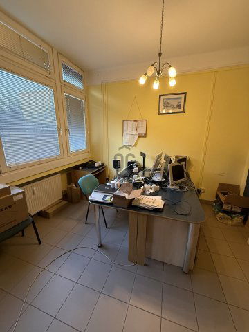 Eladó iroda, Debrecenben 120 M Ft / költözzbe.hu