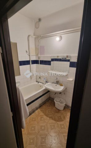 Eladó téglalakás, Budapesten, XXI. kerületben 60 M Ft, 3 szobás