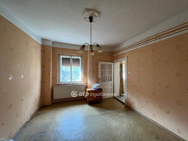 Eladó családi ház, Berettyóújfaluban 37.9 M Ft, 4 szobás