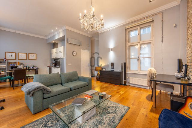 Eladó téglalakás, Budapesten, V. kerületben, Bástya utcában