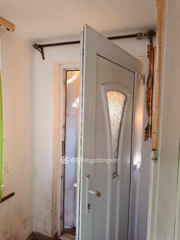 Eladó családi ház, Tiszavasváriban 21.5 M Ft, 2 szobás