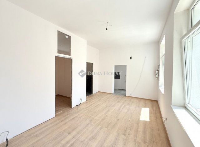 Eladó téglalakás, Budapesten, XX. kerületben 58 M Ft, 2 szobás