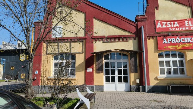 Kiadó üzlethelyiség, XVIII. kerületben, Gyömrői úton