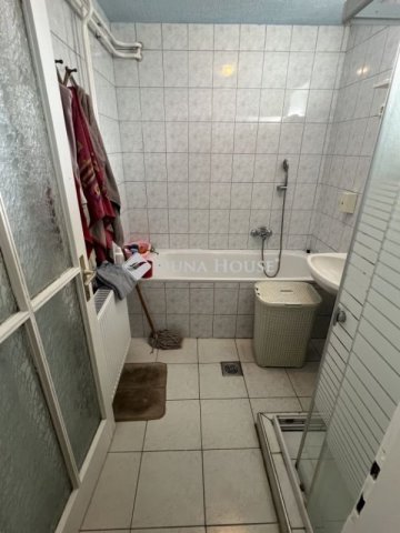 Eladó családi ház, Sárbogárdon 30 M Ft, 4 szobás