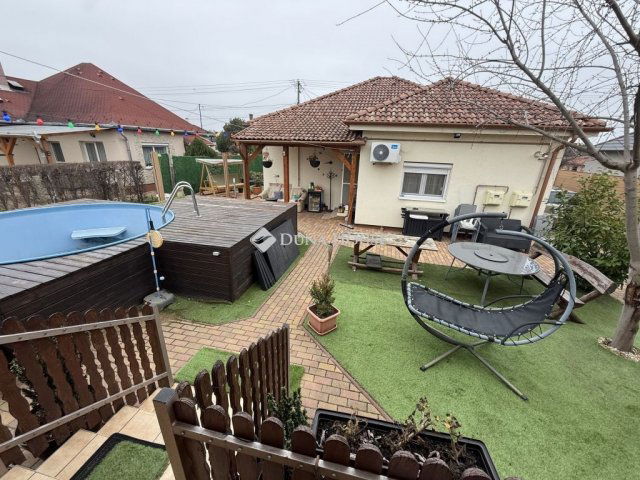 Eladó családi ház, Debrecenben 139.9 M Ft, 4 szobás