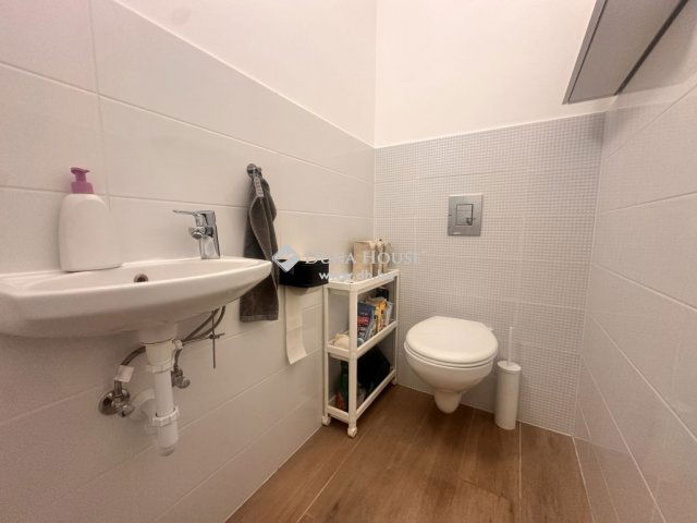 Eladó téglalakás, Zalaegerszegen 53 M Ft, 3 szobás