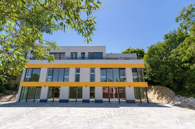 Eladó téglalakás, Budapesten, II. kerületben 153.5 M Ft
