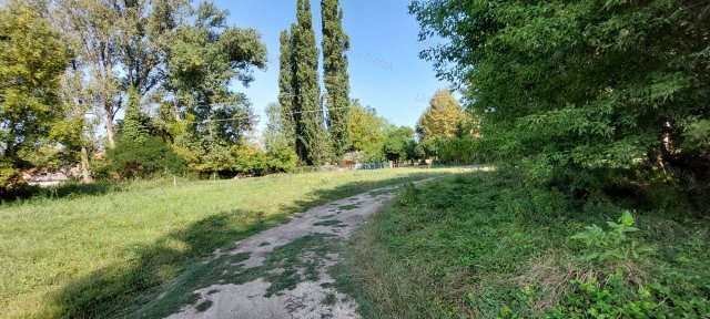 Eladó telek, Kőröshegyen 20 M Ft / költözzbe.hu