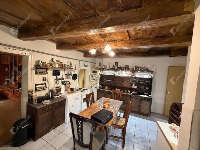 Eladó családi ház, Zalaegerszegen 24.5 M Ft, 2 szobás