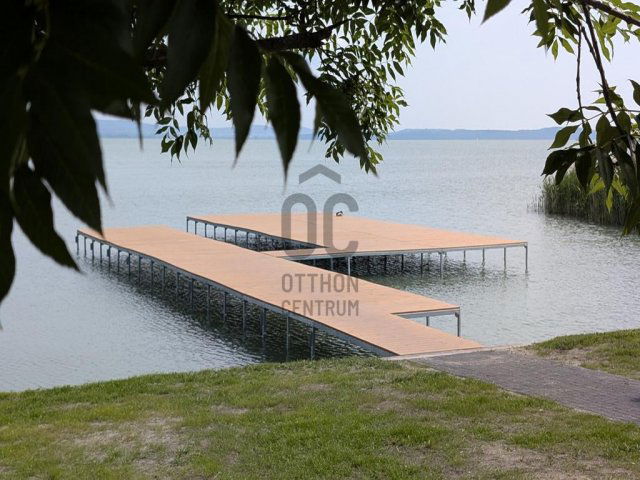 Eladó nyaraló, Balatonszemesen 165 M Ft, 3 szobás