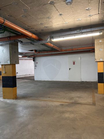 Eladó garázs, Budapesten, XIII. kerületben 7.9 M Ft