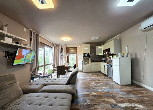 Eladó családi ház, Isaszegen 69.8 M Ft, 4 szobás