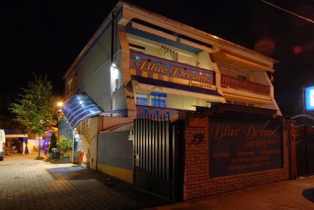 Eladó hotel, Debrecenben 399 M Ft / költözzbe.hu