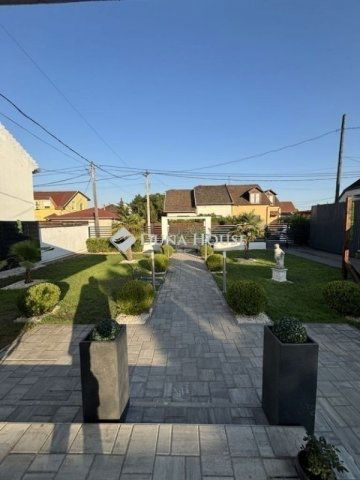 Eladó családi ház, Budapesten, XX. kerületben 181.149 M Ft