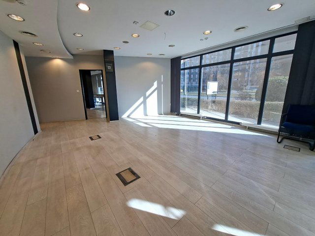 Kiadó üzlethelyiség, Budapesten, X. kerületben 1118 E Ft / hó