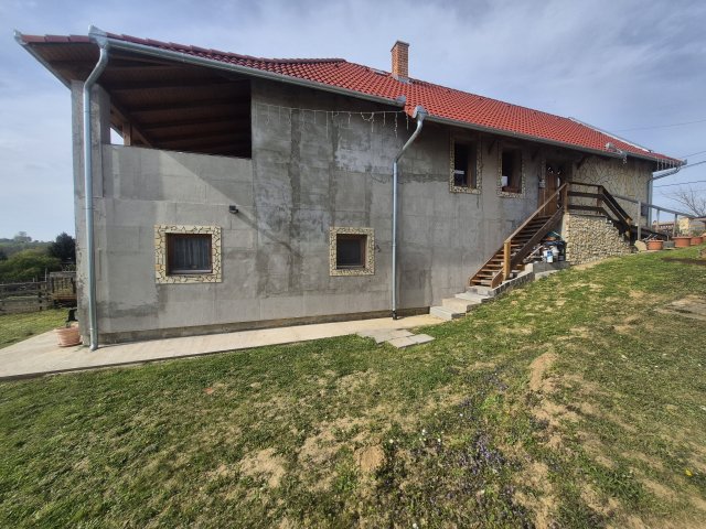 Eladó családi ház, Nemesbükön 114 M Ft, 4 szobás