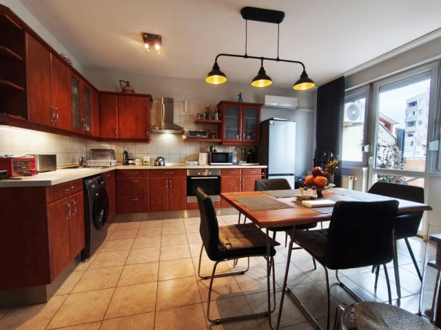 Eladó téglalakás, Budapesten, XX. kerületben 87 M Ft, 2+1 szobás