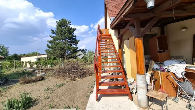 Eladó téglalakás, Őrbottyánban 49.9 M Ft, 3 szobás