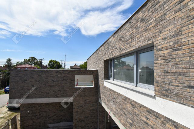 Eladó ikerház, Szegeden 148 M Ft, 4 szobás / költözzbe.hu