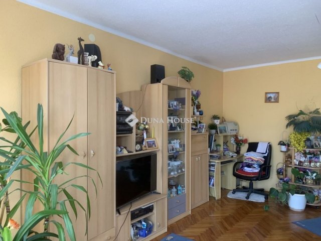 Eladó sorház, Zalaegerszegen 63.9 M Ft, 3 szobás